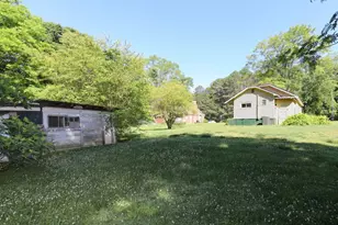 1186 E Tugalo St, Toccoa, GA 30577 - Photo 8