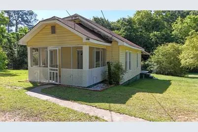 1186 E Tugalo Street, Toccoa, GA 30577 - Photo 1
