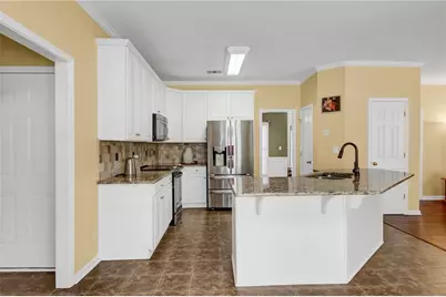 2150 Laurel Lake Drive, Suwanee, GA 30024 - Photo 12