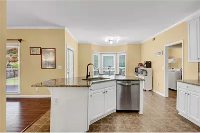 2150 Laurel Lake Drive, Suwanee, GA 30024 - Photo 14