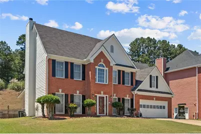2150 Laurel Lake Drive, Suwanee, GA 30024 - Photo 2