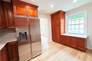 300 Winding River Dr, Atlanta, GA 30350 - Photo 10