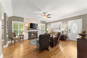 652 Shadow Mountain Ln, Cleveland, GA 30528 - Photo 10