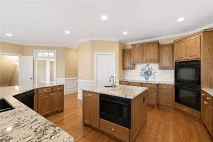 352 Sanderlin Mountain Dr, Big Canoe, GA 30143 - Photo 12