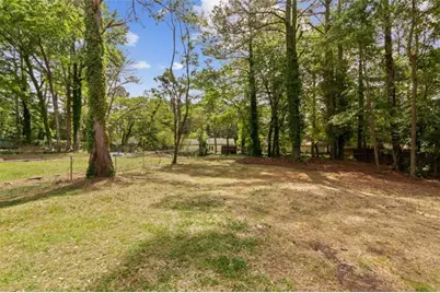 8878 Burnham Way, Jonesboro, GA 30238 - Photo 28