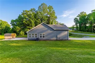 85 Finch Ct, Winder, GA 30680 - Photo 68