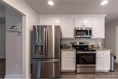 85 Finch Court, Winder, GA 30680 - Photo 18