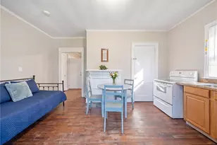 149 Peachtree St, Griffin, GA 30223 - Photo 2