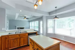 483 Mountain Oaks Pkwy, Stone Mountain, GA 30087 - Photo 8