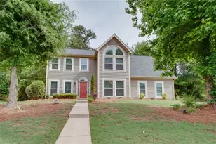 483 Mountain Oaks Pkwy, Stone Mountain, GA 30087 - Photo 1