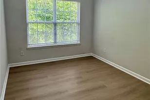 673 Kenridge Dr, Suwanee, GA 30024 - Photo 18