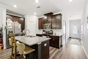 5652 Plain Field Ln, Lilburn, GA 30047 - Photo 10