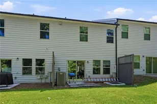 5652 Plain Field Ln, Lilburn, GA 30047 - Photo 24