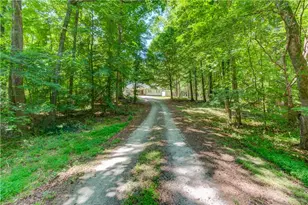 85 Williamson St, Jefferson, GA 30549 - Photo 2