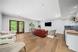 6321 Hunting Creek Rd, Sandy Springs, GA 30328 - Photo 50
