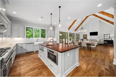 6321 Hunting Creek Road, Sandy Springs, GA 30328 - Photo 18