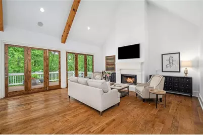 6321 Hunting Creek Road, Sandy Springs, GA 30328 - Photo 10