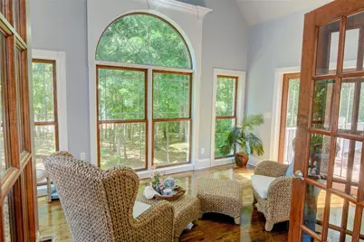305 Lakeshore Drive, Hartwell, GA 30643 - Photo 12