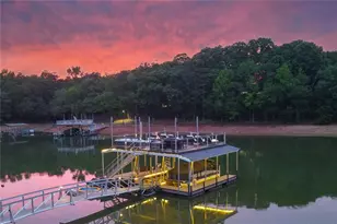 305 Lakeshore Dr, Hartwell, GA 30643 - Photo 100