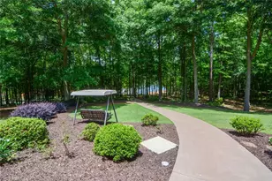 305 Lakeshore Dr, Hartwell, GA 30643 - Photo 84