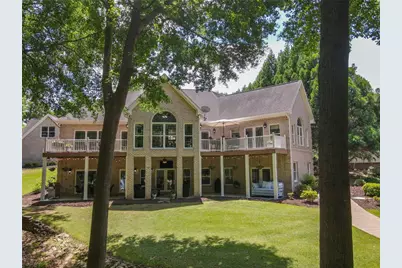 305 Lakeshore Drive, Hartwell, GA 30643 - Photo 4