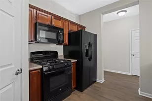 4805 Village Way, Smyrna, GA 30080 - Photo 12