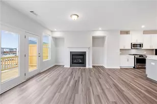 1017 Taylor Ct, Acworth, GA 30102 - Photo 2