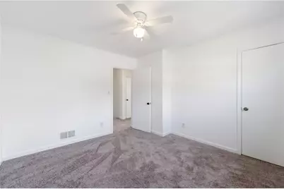 137 Bonnie Lane NW, Lilburn, GA 30047 - Photo 24