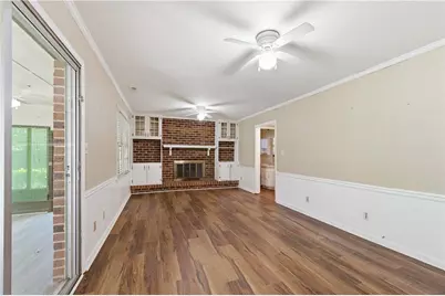 137 Bonnie Lane NW, Lilburn, GA 30047 - Photo 8