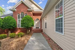 221 Woodford Way SE, Calhoun, GA 30701 - Photo 2