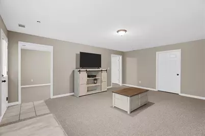 221 Woodford Way SE, Calhoun, GA 30701 - Photo 32