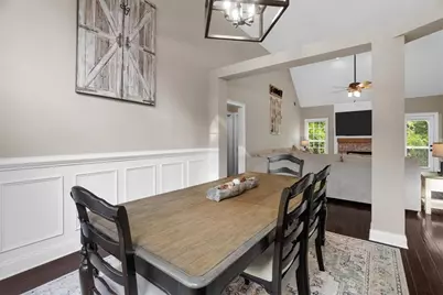221 Woodford Way SE, Calhoun, GA 30701 - Photo 6
