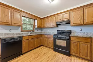 3391 Blue Jay Dr, Duluth, GA 30096 - Photo 8