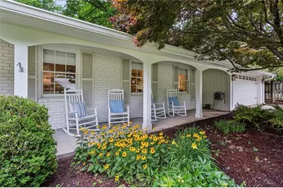2988 Rockingham Drive NW, Atlanta, GA 30327 - Photo 6
