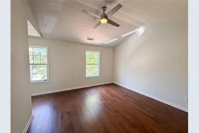 603 Marsh Lake Road, Lawrenceville, GA 30045 - Photo 4
