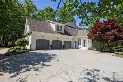 1692 N Hadaway Road NW, Kennesaw, GA 30152 - Photo 4