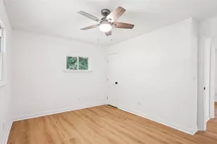5729 Jefferson Ave, Forest Park, GA 30297 - Photo 18
