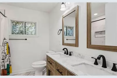 5729 Jefferson Avenue, Forest Park, GA 30297 - Photo 10