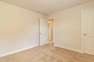 330 Jarrett St, Fairburn, GA 30213 - Photo 20