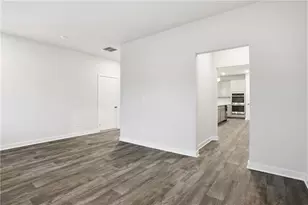601 Righter Ct, Fairburn, GA 30213 - Photo 4