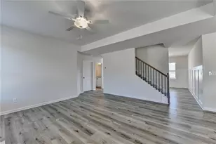 646 Rodeo Dr, Auburn, GA 30011 - Photo 12