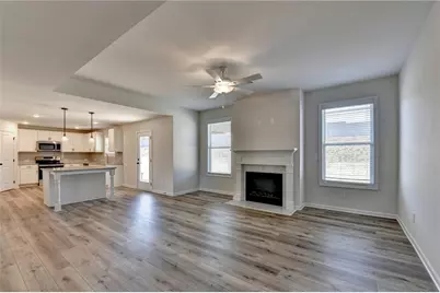 646 Rodeo Drive, Auburn, GA 30011 - Photo 10