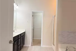 1033 Haley Woods Ln, Lawrenceville, GA 30043 - Photo 18