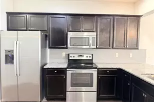 1033 Haley Woods Ln, Lawrenceville, GA 30043 - Photo 10