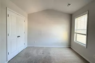 1033 Haley Woods Ln, Lawrenceville, GA 30043 - Photo 20