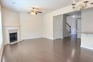 1033 Haley Woods Ln, Lawrenceville, GA 30043 - Photo 6