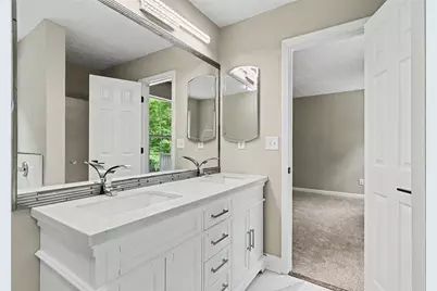 5687 Wellborn Oaks Court, Lithonia, GA 30058 - Photo 16