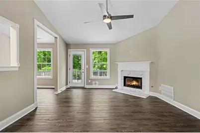 5687 Wellborn Oaks Court, Lithonia, GA 30058 - Photo 4
