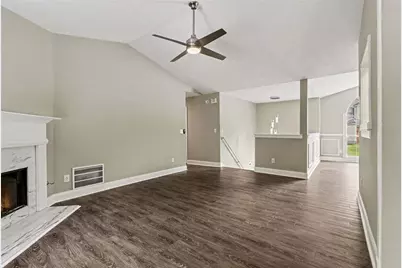 5687 Wellborn Oaks Court, Lithonia, GA 30058 - Photo 6