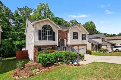 5687 Wellborn Oaks Court, Lithonia, GA 30058 - Photo 2